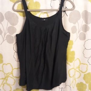 Gap black tank blouse